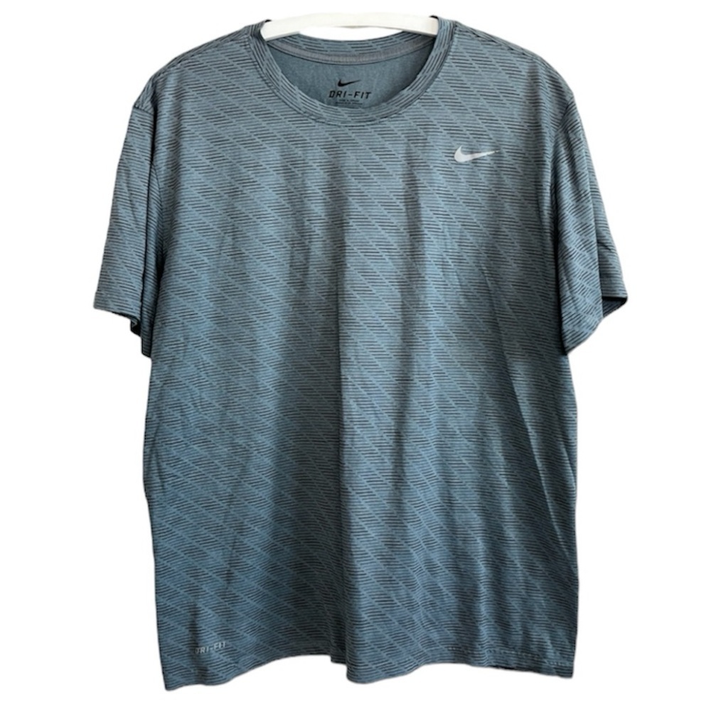 Nike Dri-Fit XL Short Sleeve Crewneck Athletic Shirt